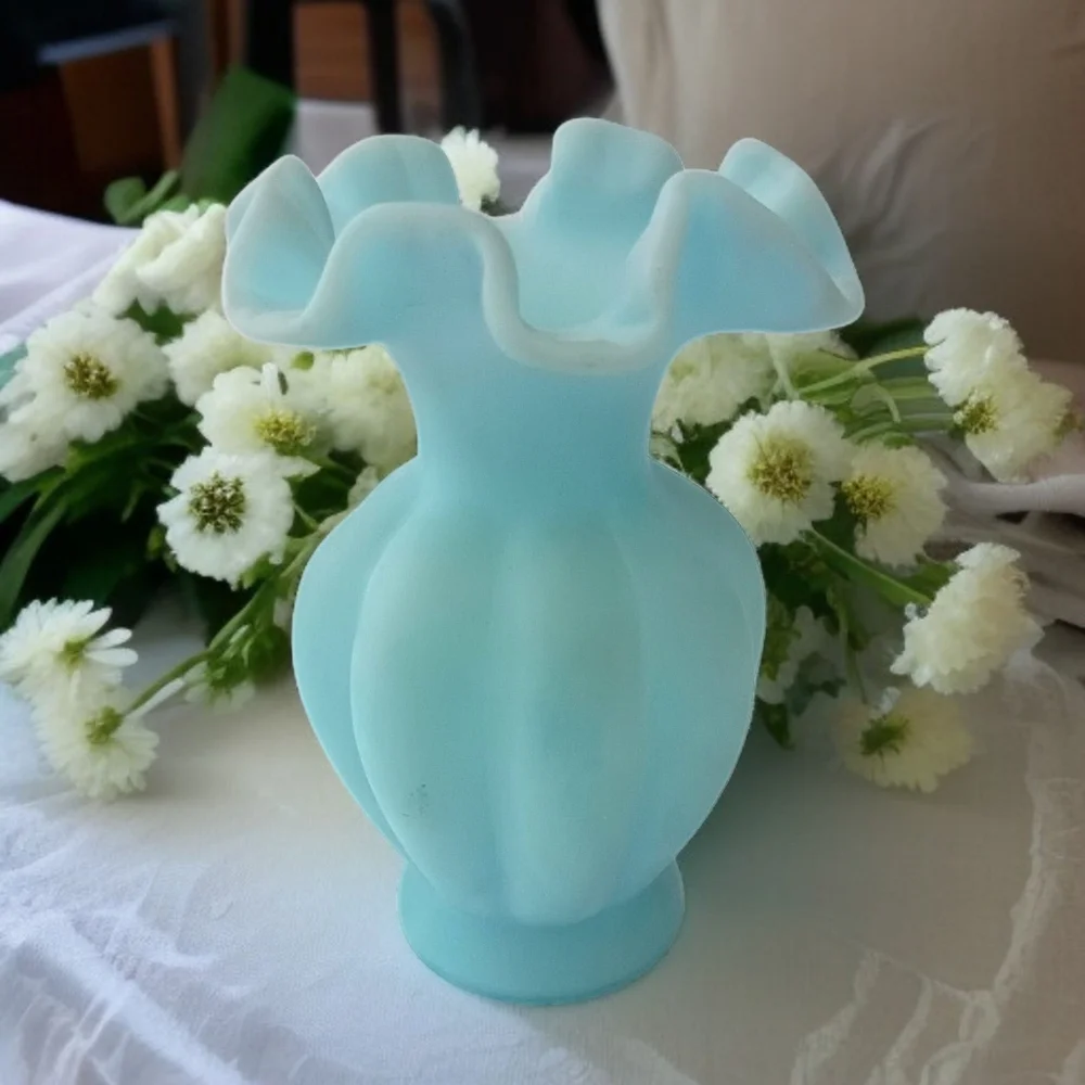 Fenton Satin Art Glass Vase Sky‎ Blue Melon Ruffled Edge Vintage Cottage Garden